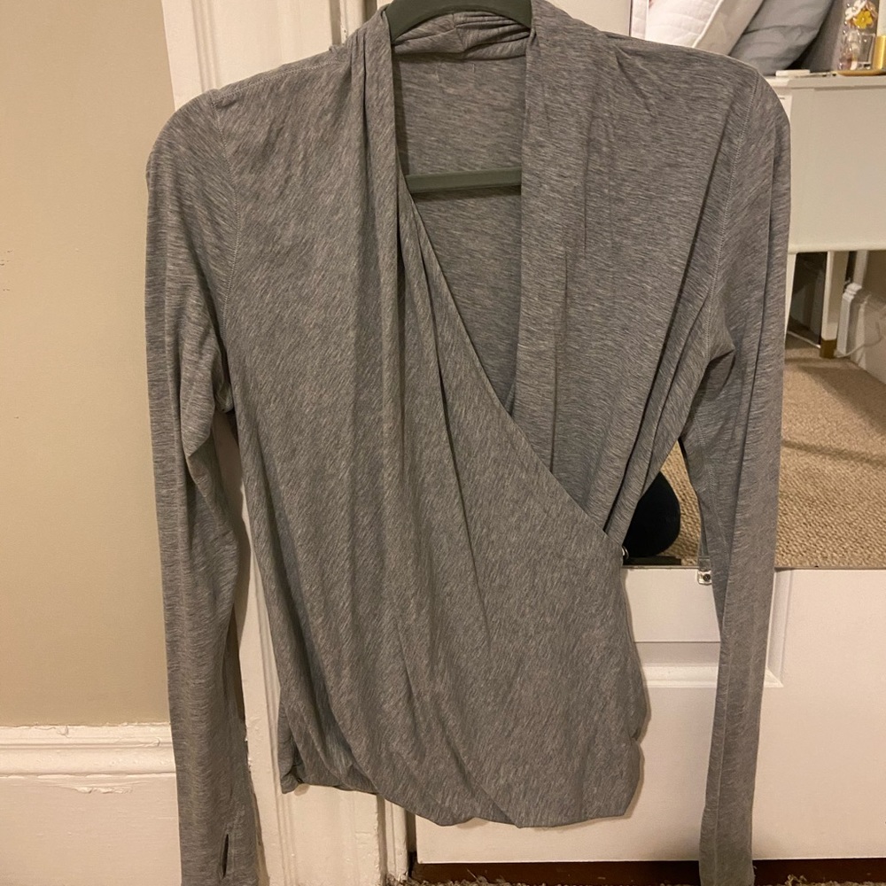 Lululemon long sleeve wrap top